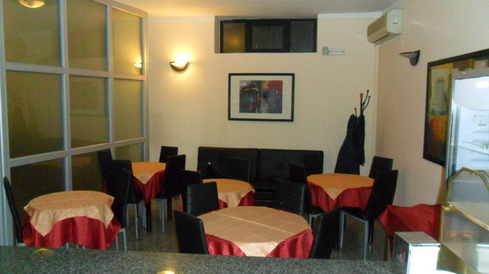 Hotel Mediterraneo Giovinazzo Exteriör bild